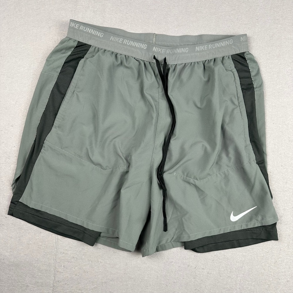 Nike Stride Men's Dri-FIT 5" Hybrid Running Shorts Gray Lined Men Medium DM4757